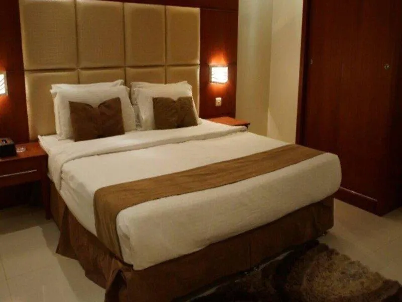 Al Muhaidb Hotel Apartments 24 리야드 아파트호텔
